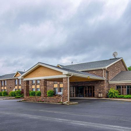 Quality Inn Tully I-81 Exterior photo